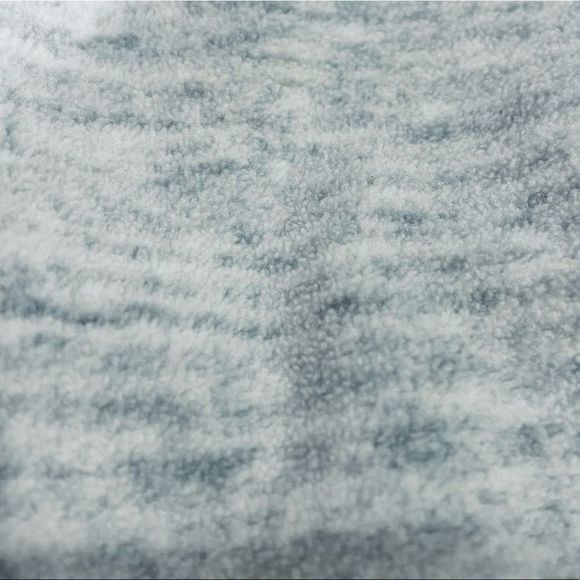 Old Navy Heather Gray pull over fleece. - Picture 5 of 6